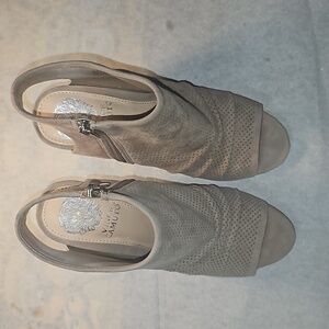 Vince Camuto Ankle Sandals NWOT